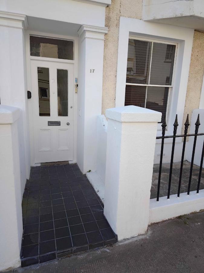 The Ploughman'S Rest Apartamento Brighton Exterior foto